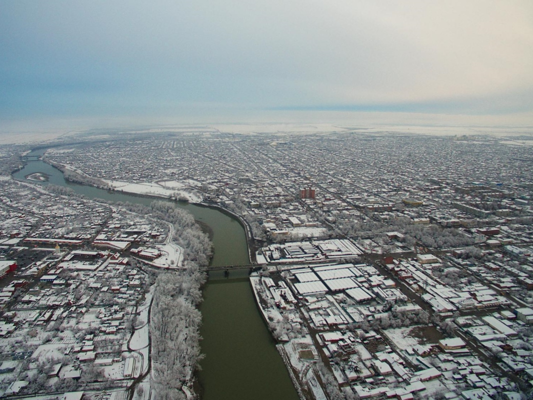 Славянск-на-Кубани зимой